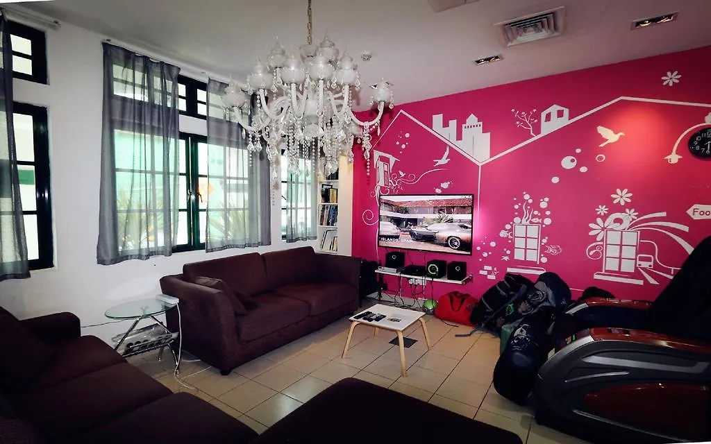 Footprints Hostel, Singapore-1